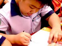 TRAO HỌC BỔNG KHUYẾN HỌC NĂM HỌC 2020-2021